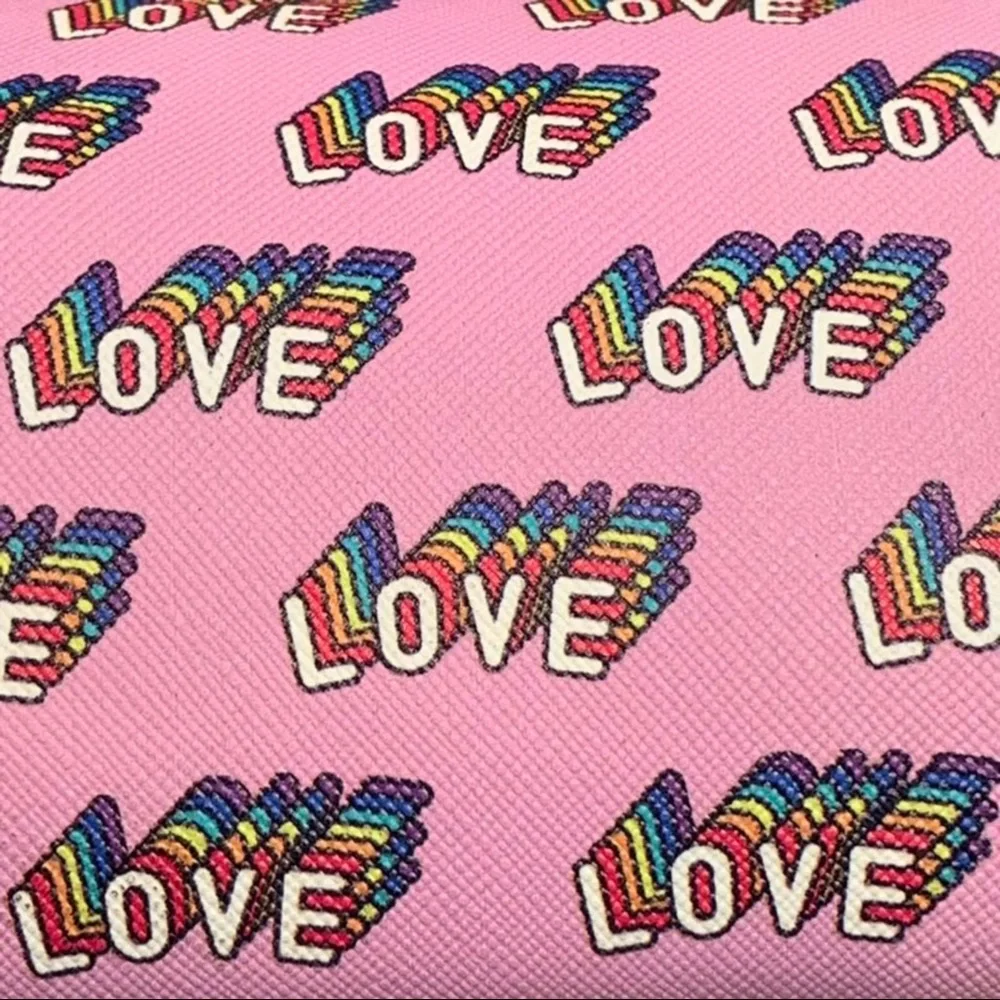 PINK PENCIL CASE WITH RAINBOW 